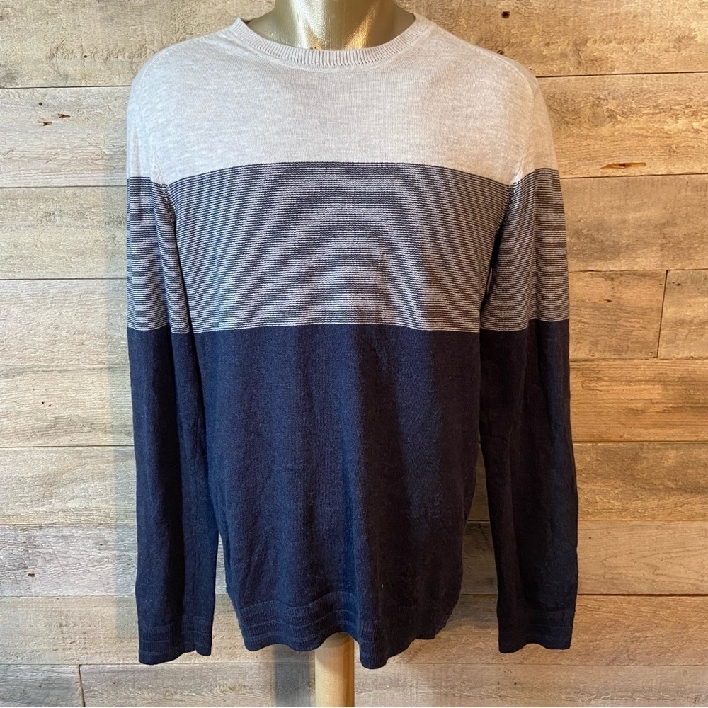 RW&Co men's striped sweater in size small